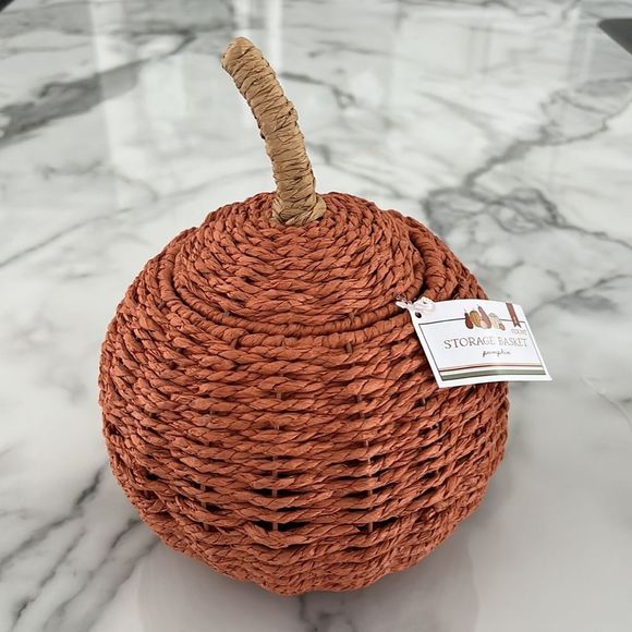 Target 2023 - NWT - Pumkin & Apple Baskets with Removable Tops - Picture 6 of 14